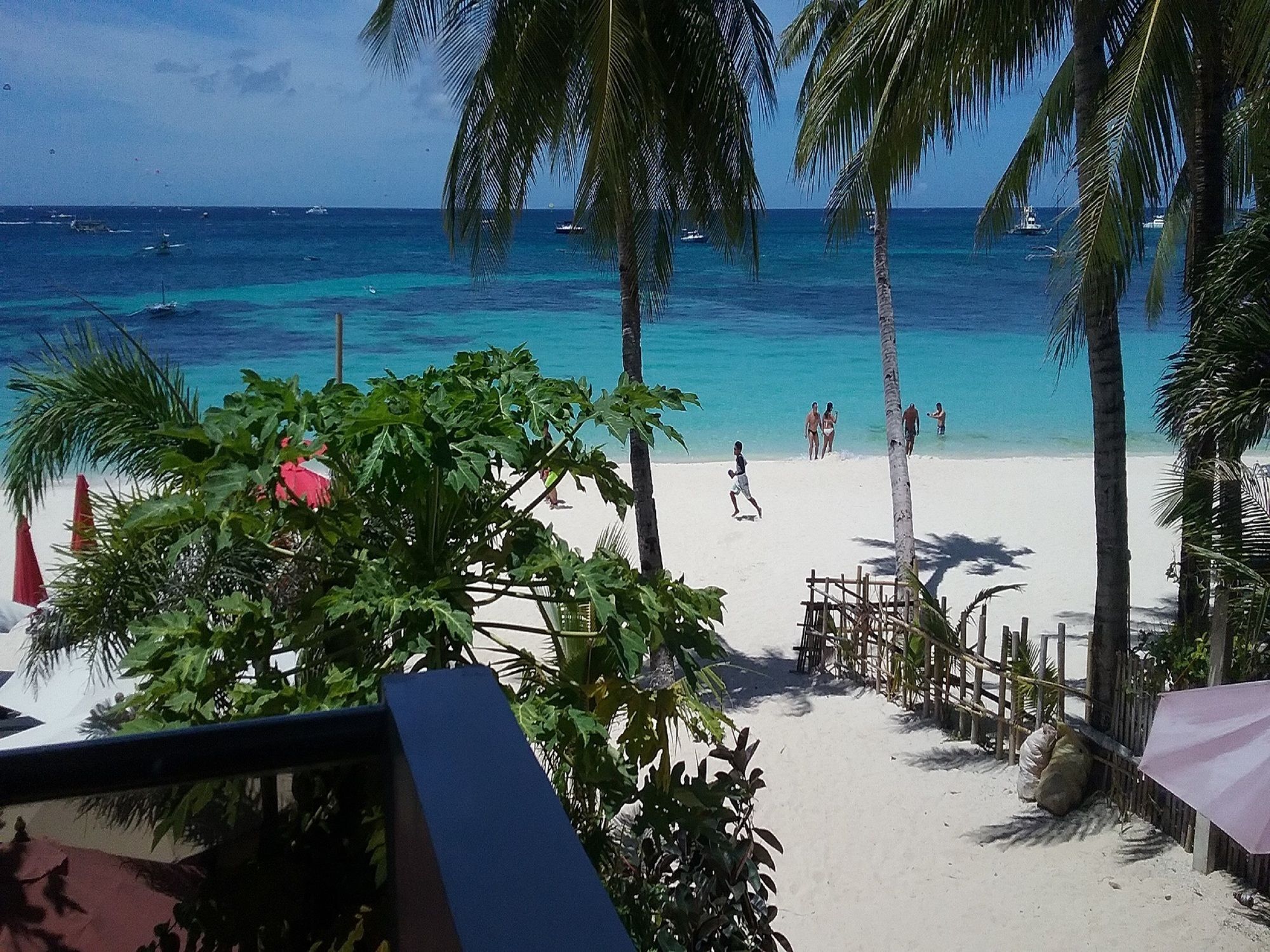 Kaiyana Boracay Beach Resort Manoc-Manoc Exterior foto